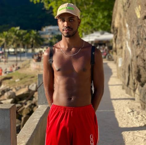 boyfromrio42|Boy From Rio (@BoyFromRio4) .